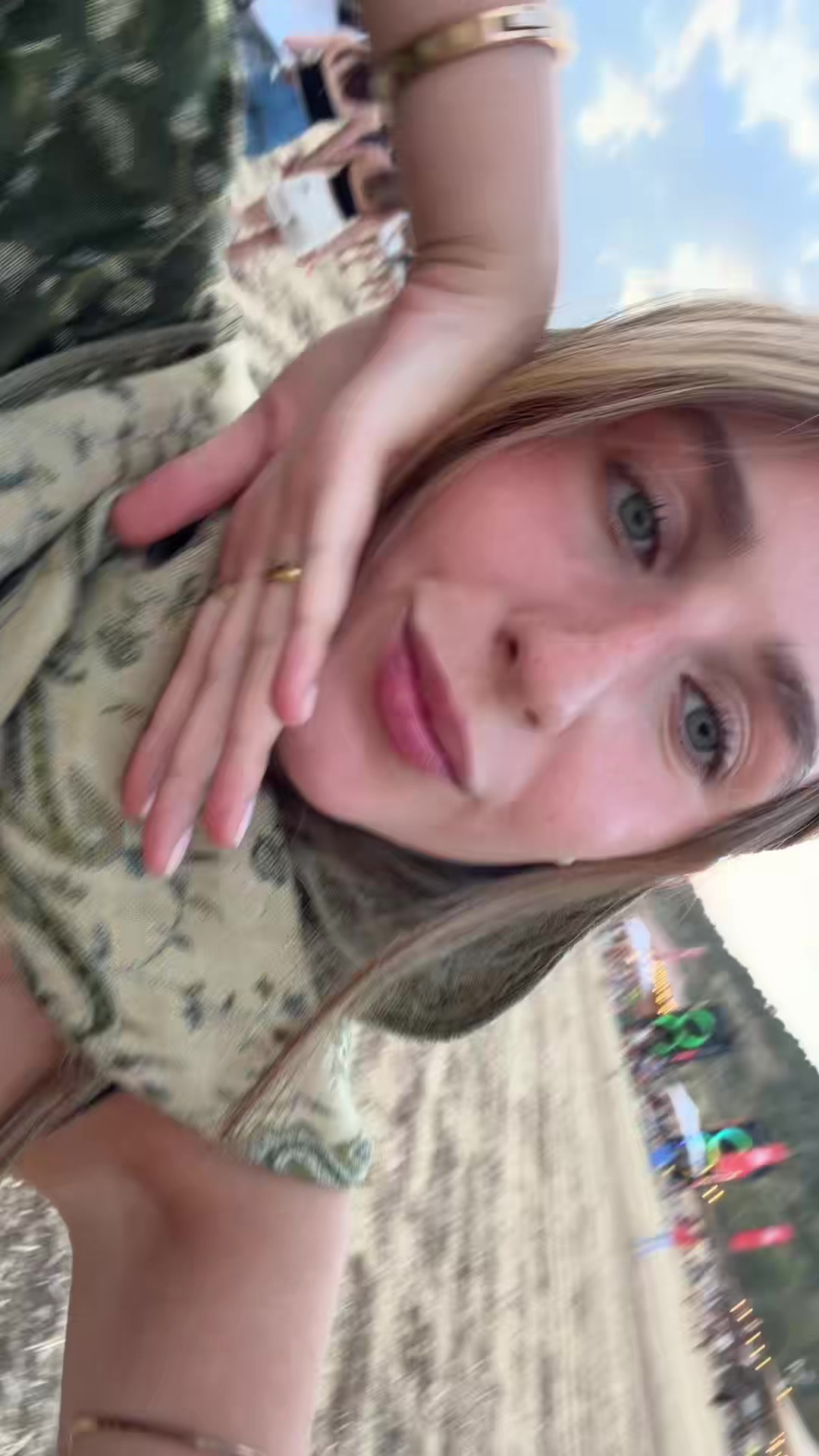 @Shiraaaa