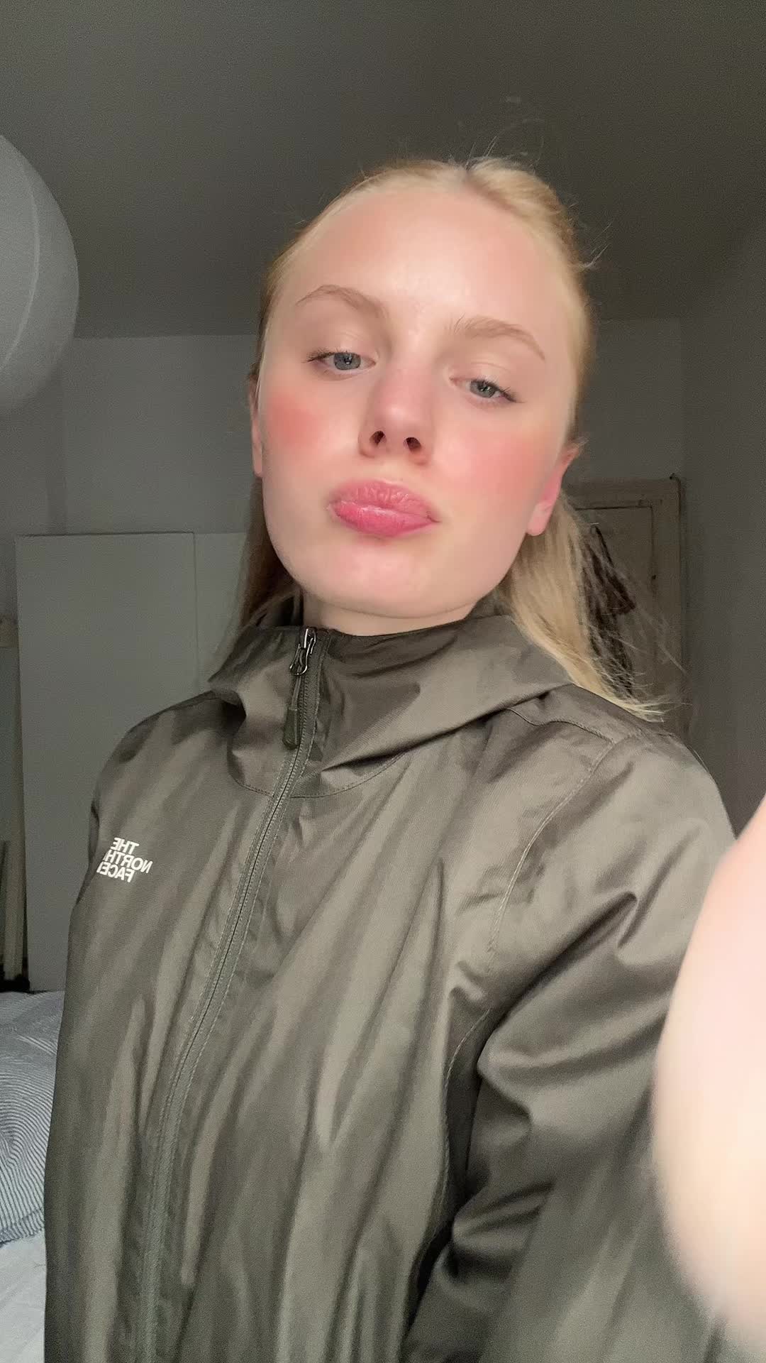 @Greta