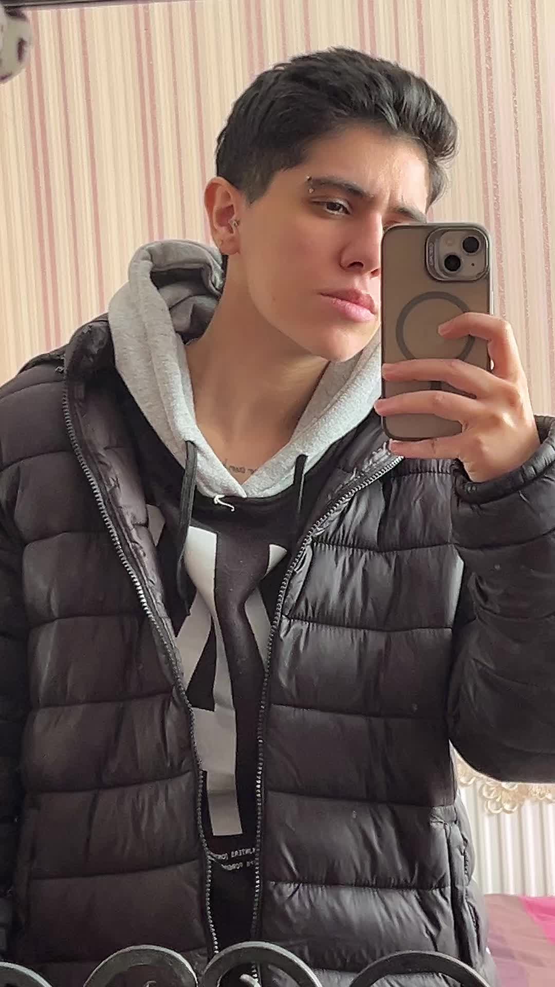 @callmemelika