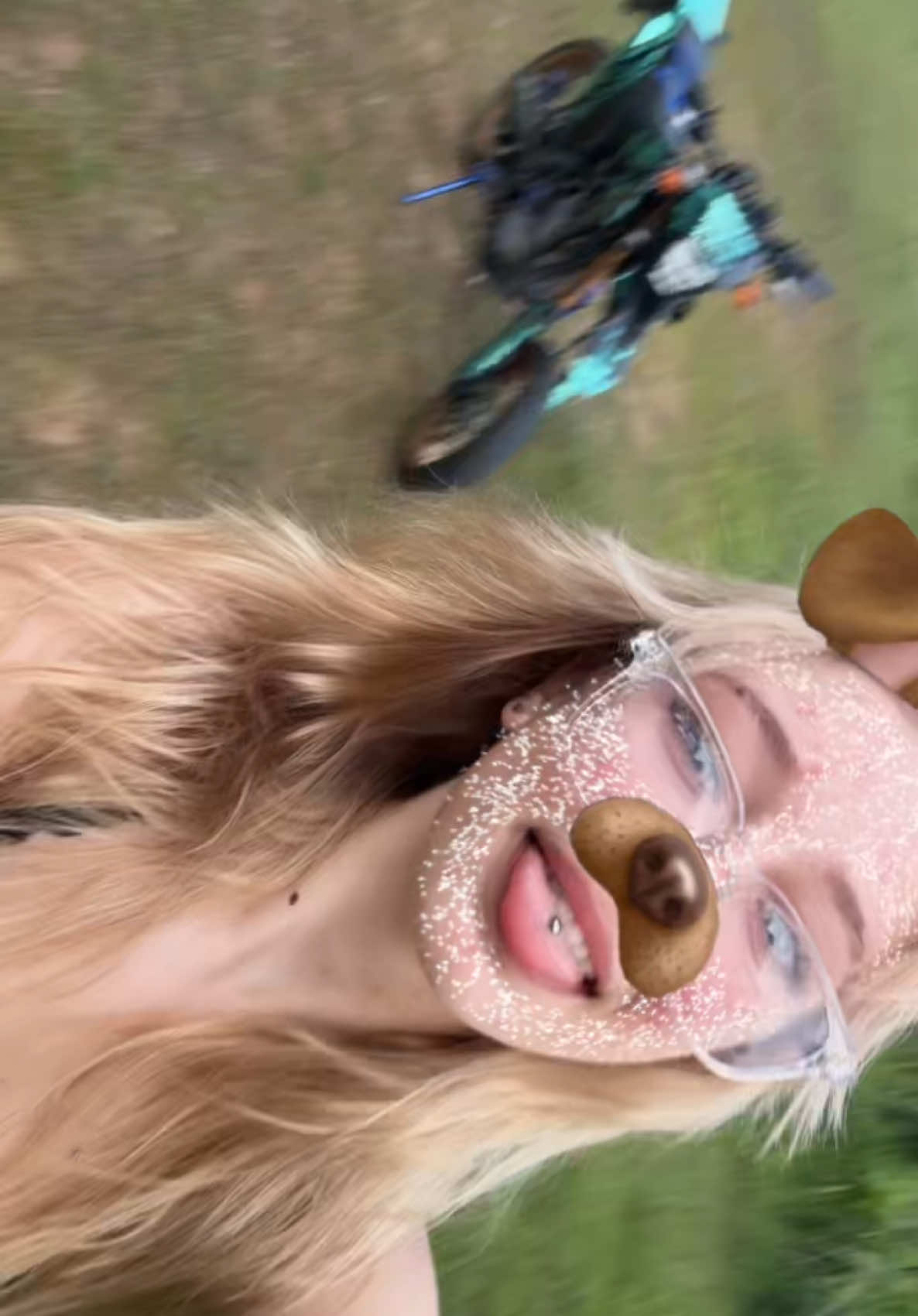 @Nika_blondeee