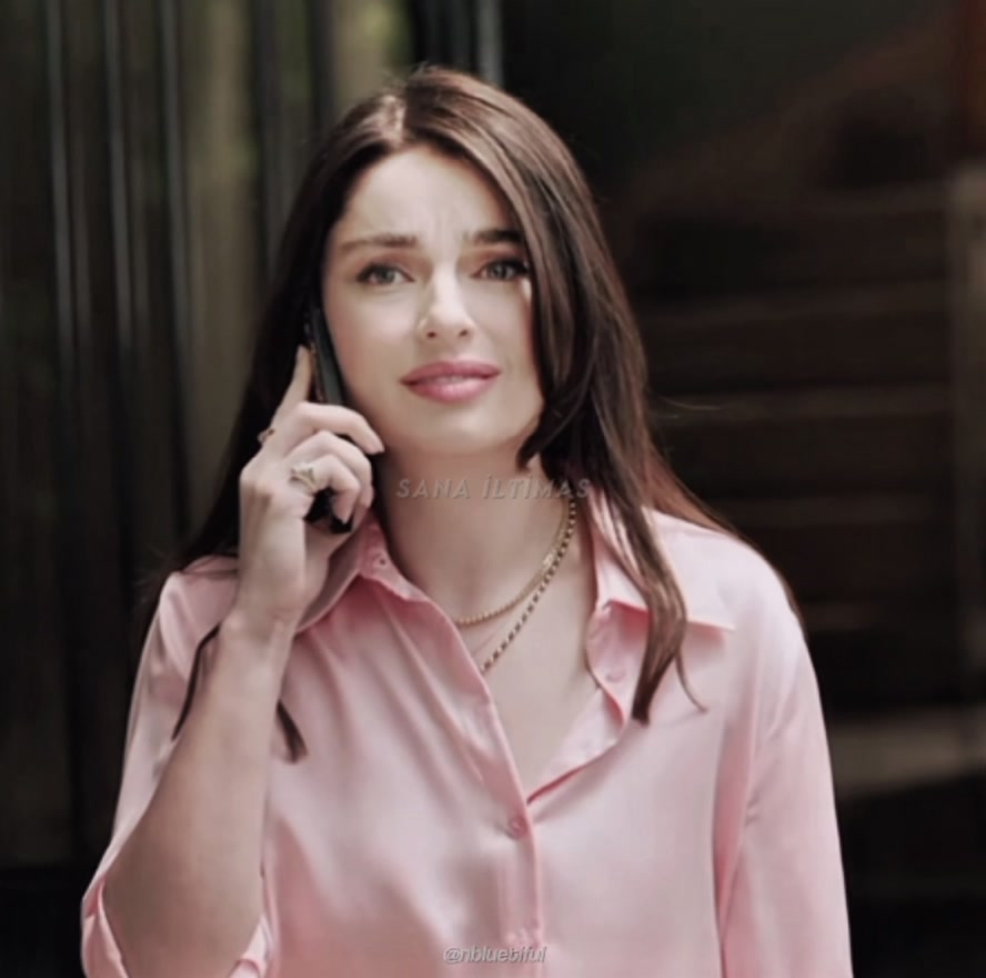 @𝑚𝑎𝑣𝑦✦