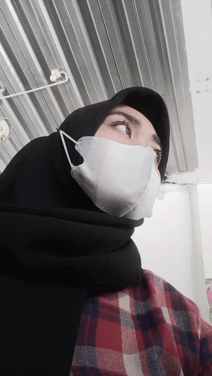 @liyaanie