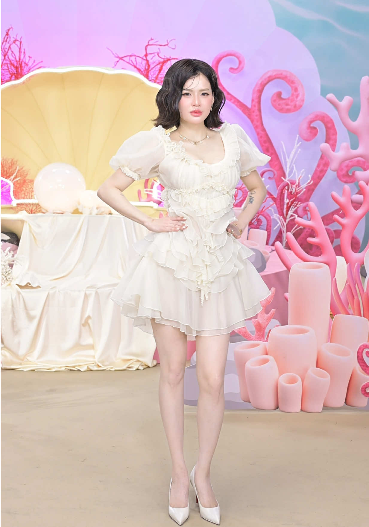 @Ha Linh Official