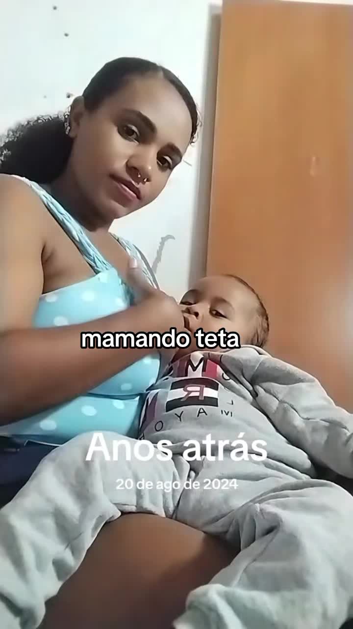 @MamãeTatiiPinheiroOfc