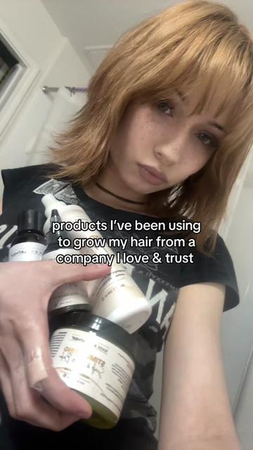 @￼