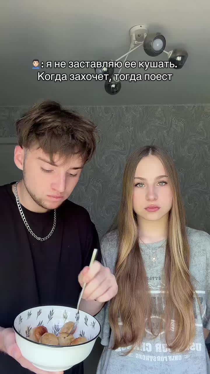 @𝐃𝐞𝐧𝐢𝐬 𝐁𝐫𝐞𝐚𝐳𝐞
