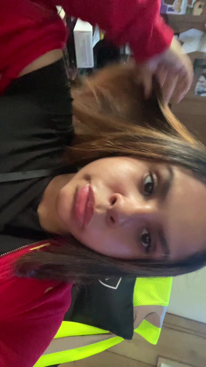 @LIV🦋