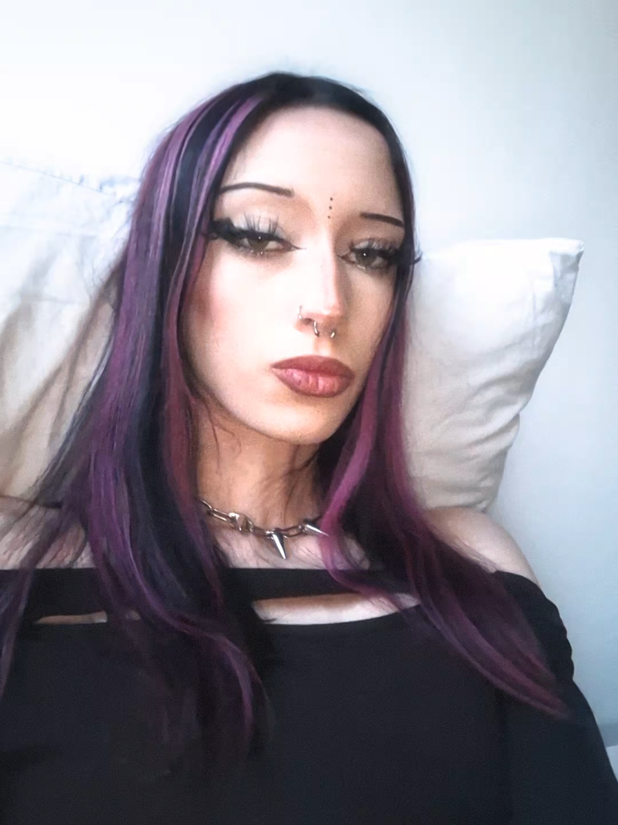 @☭❤️✮𝔑𝔢𝔩𝔢✮🖤☭