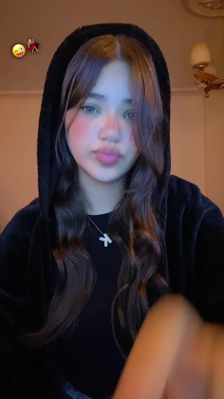 @𝐊🐊”