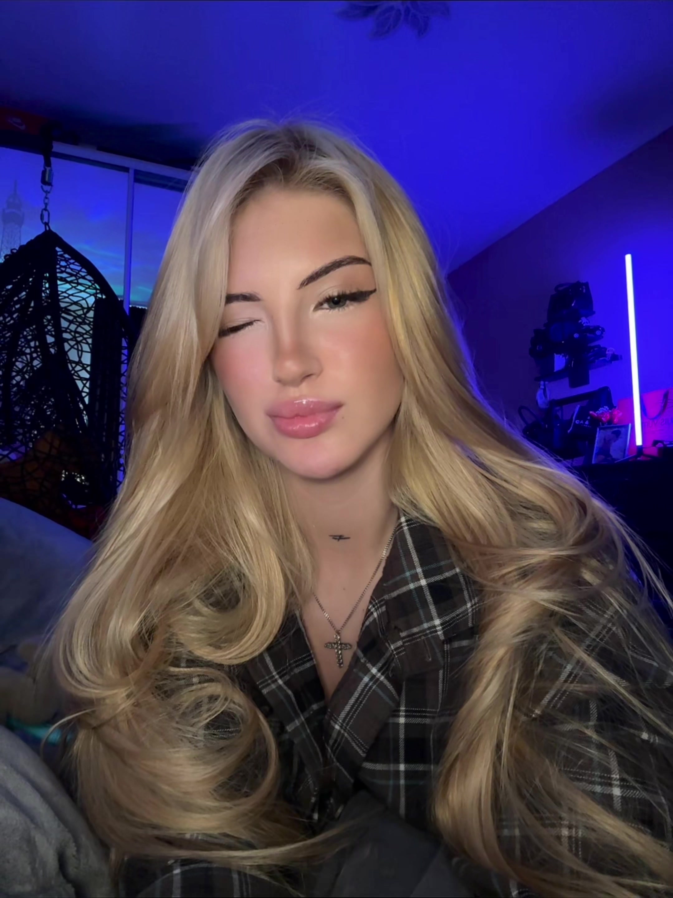 @MEOW