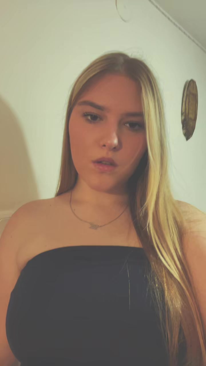 @𝒩𝒾𝓀ℴ𝓁𝒾𝓃𝒶