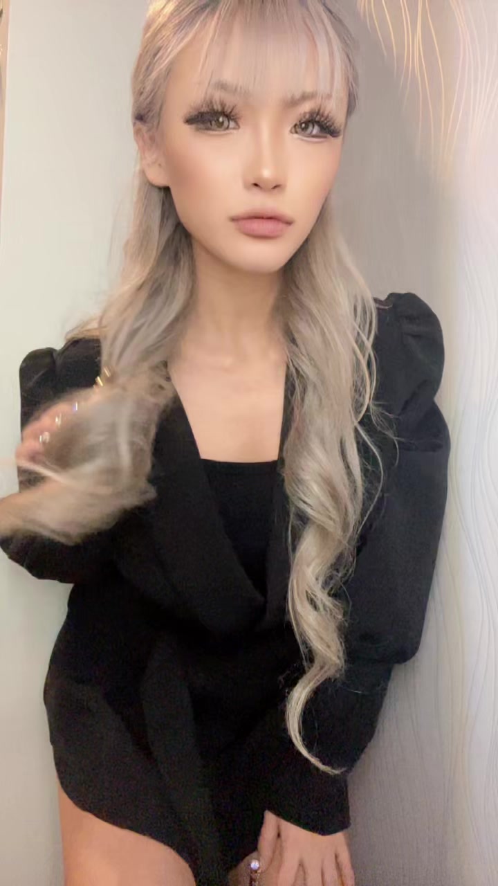 @。