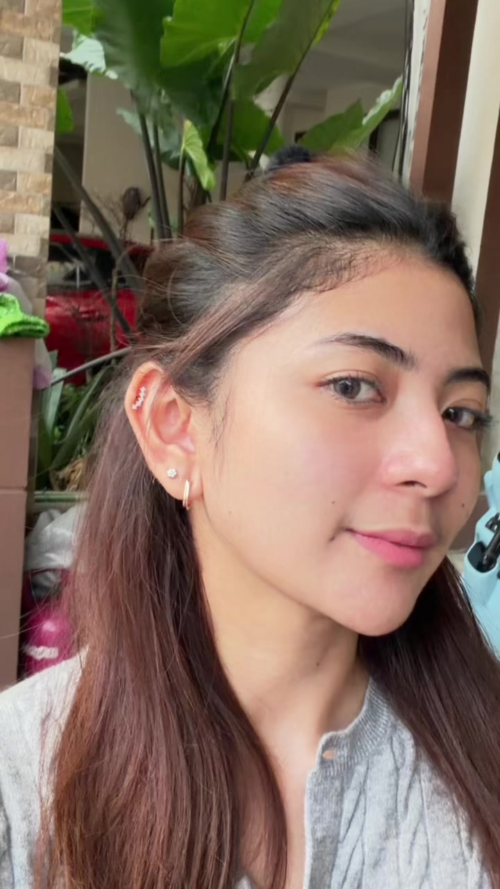 @𝐕