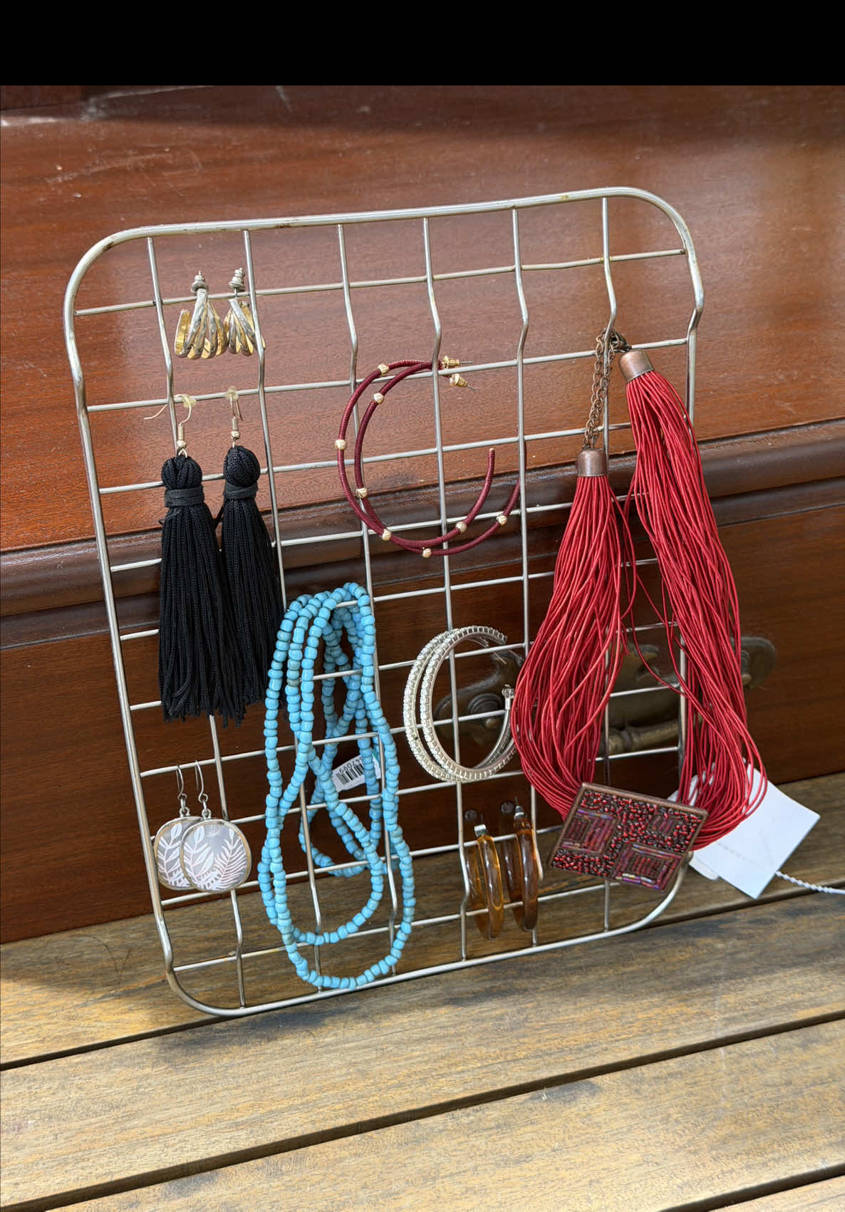 @savers_au