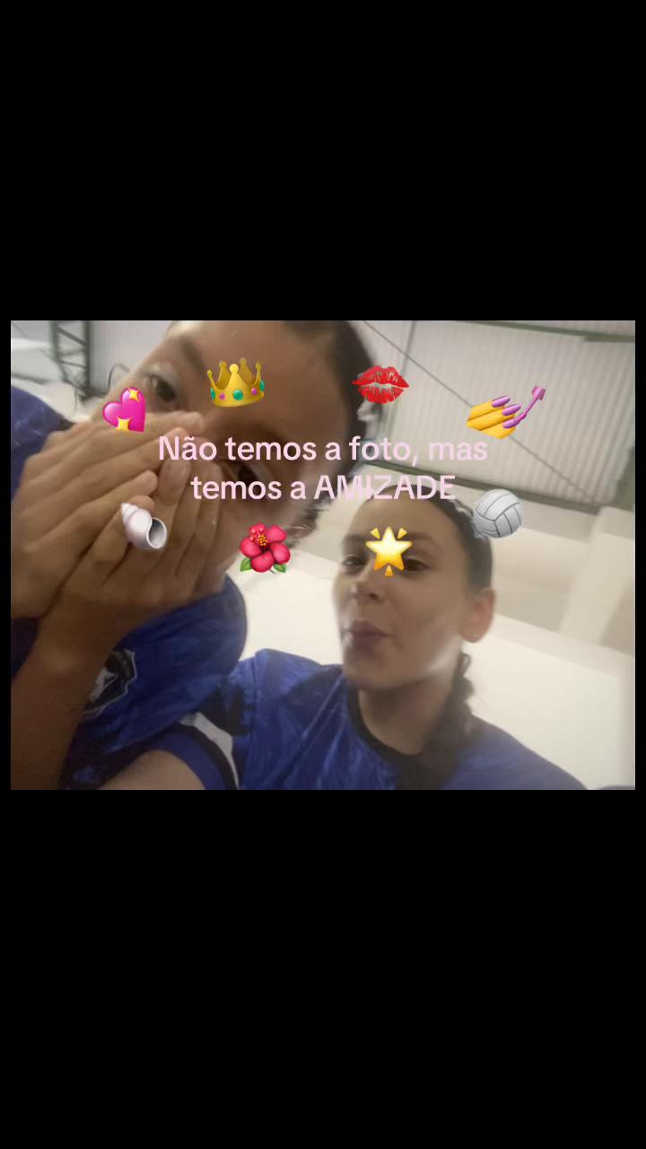 @Valenn💐💖
