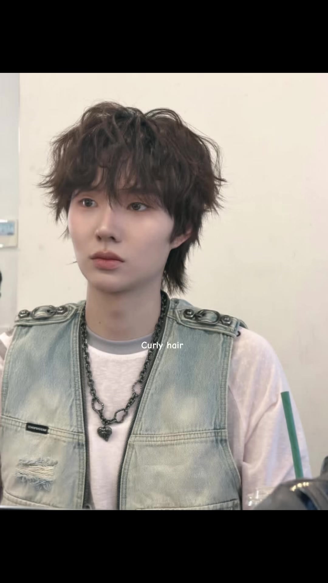@𝓑ᥫ᭡bi.kNP♡