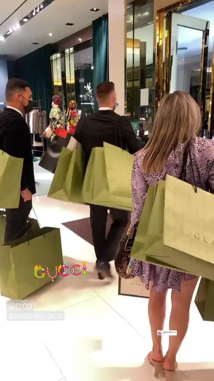 @Paulina | Lujo y Moda ✨