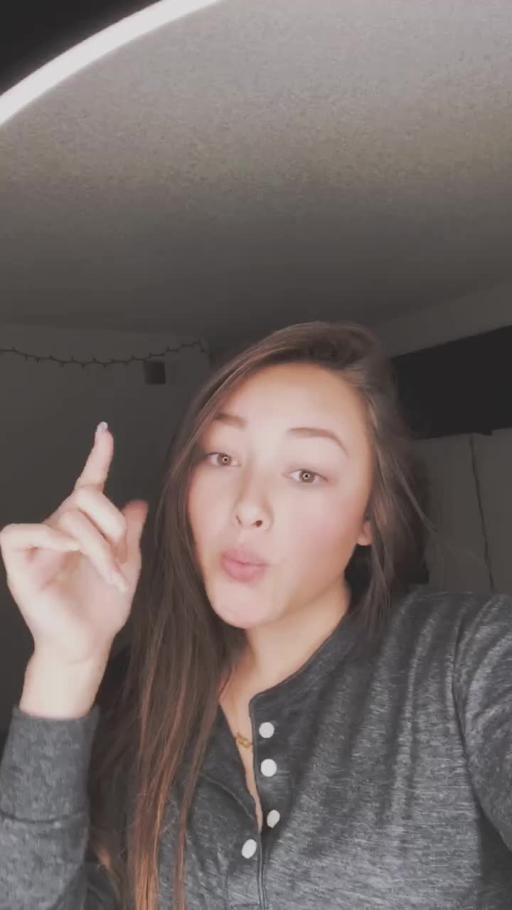 @kayahendricks