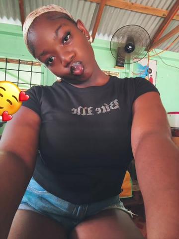 @Pryia🎀