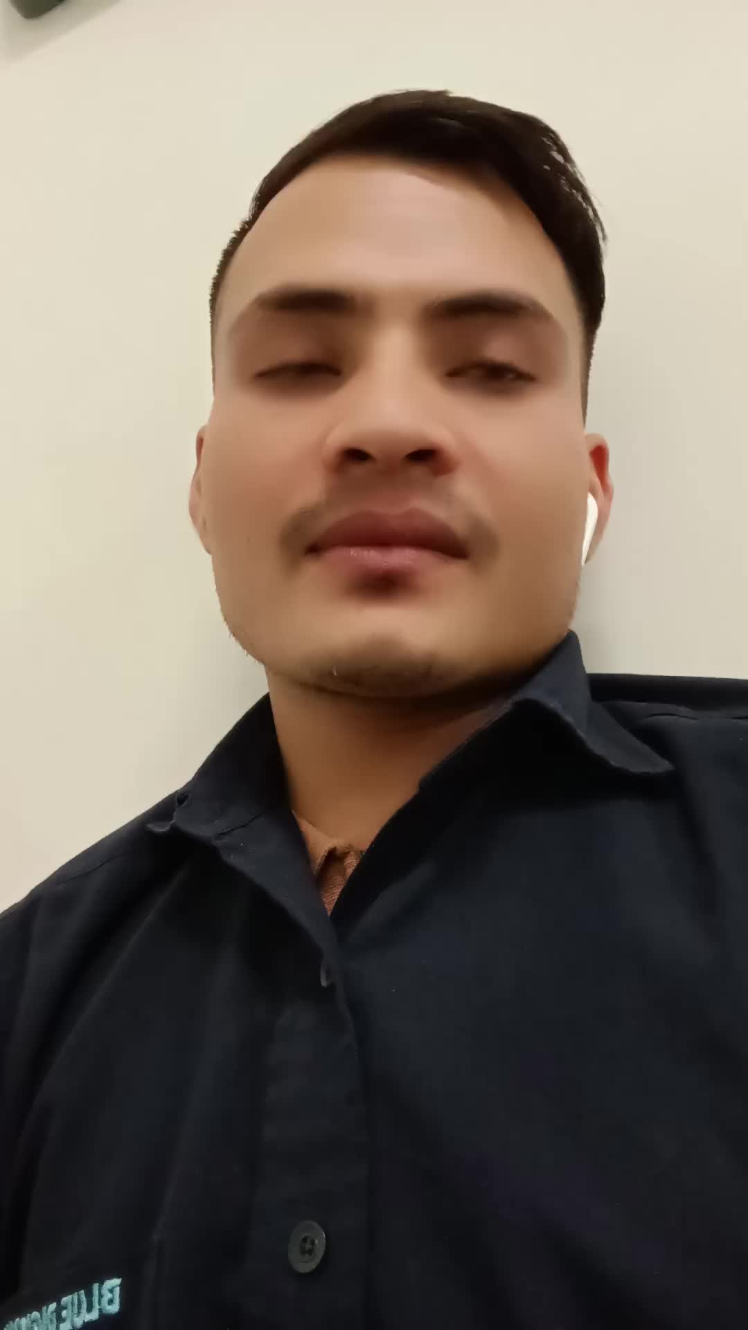 @Mr Guju Guju🇳🇵🇦🇪