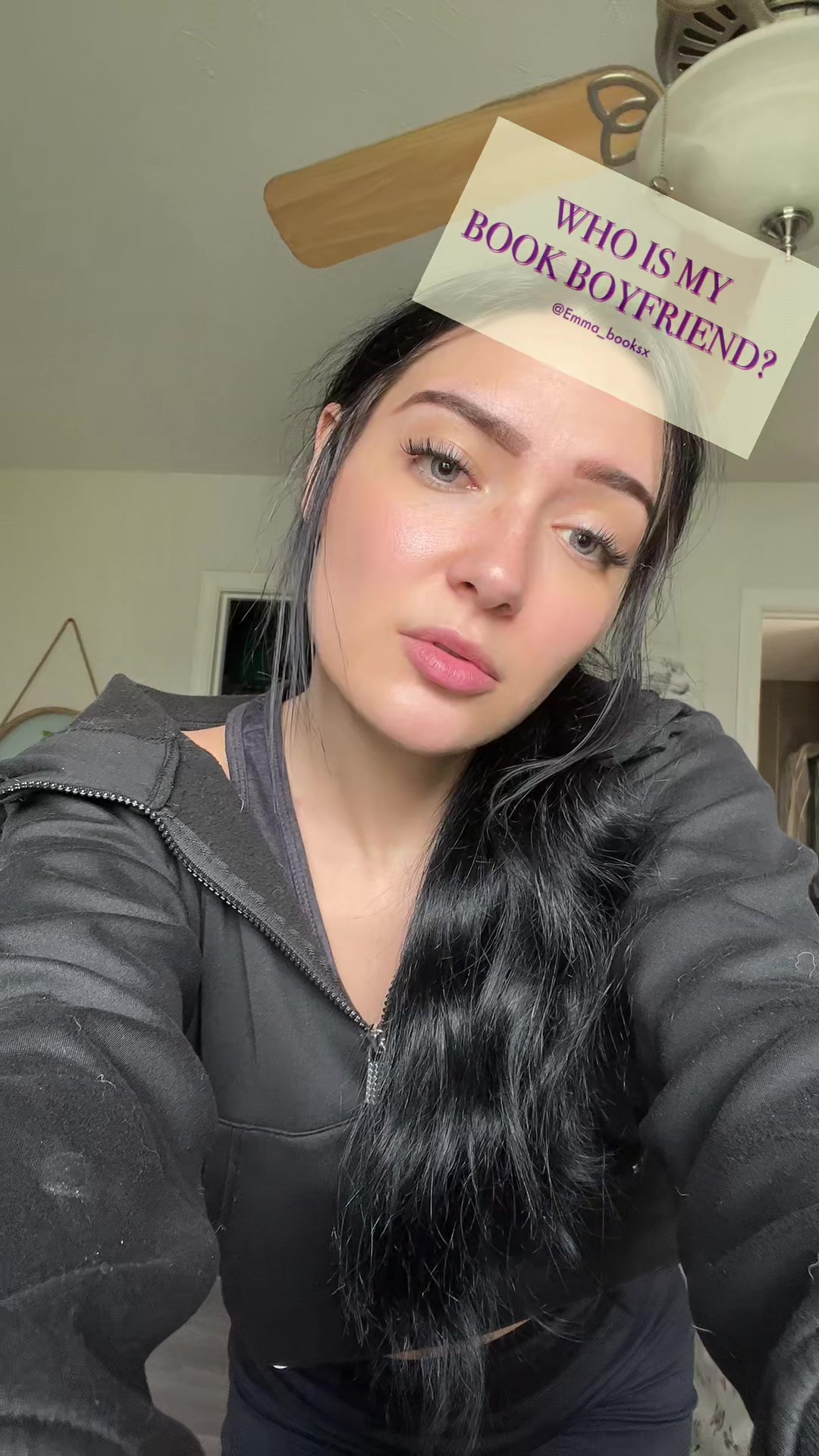 @Emily🖤