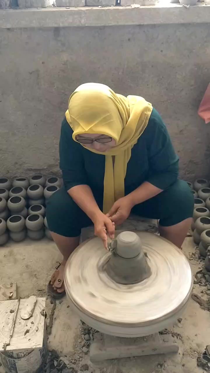 @KERAMIK USAHA KARYA
