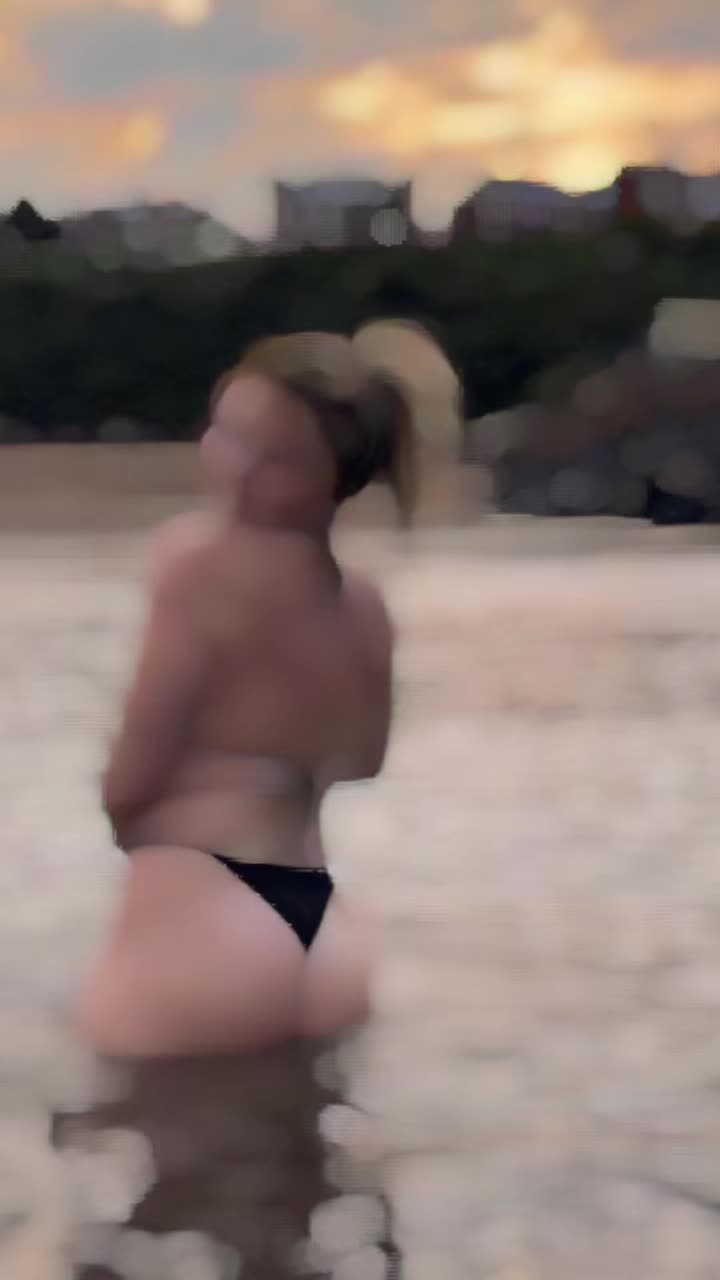 @caseyrosexxo