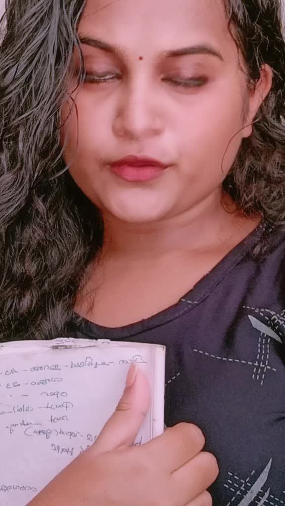 @Priya👣