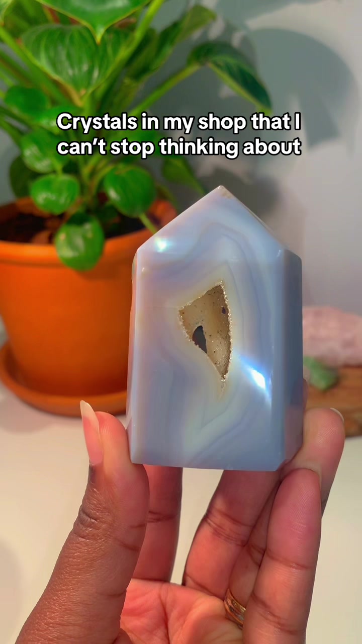 @Cave Addicts🔮
