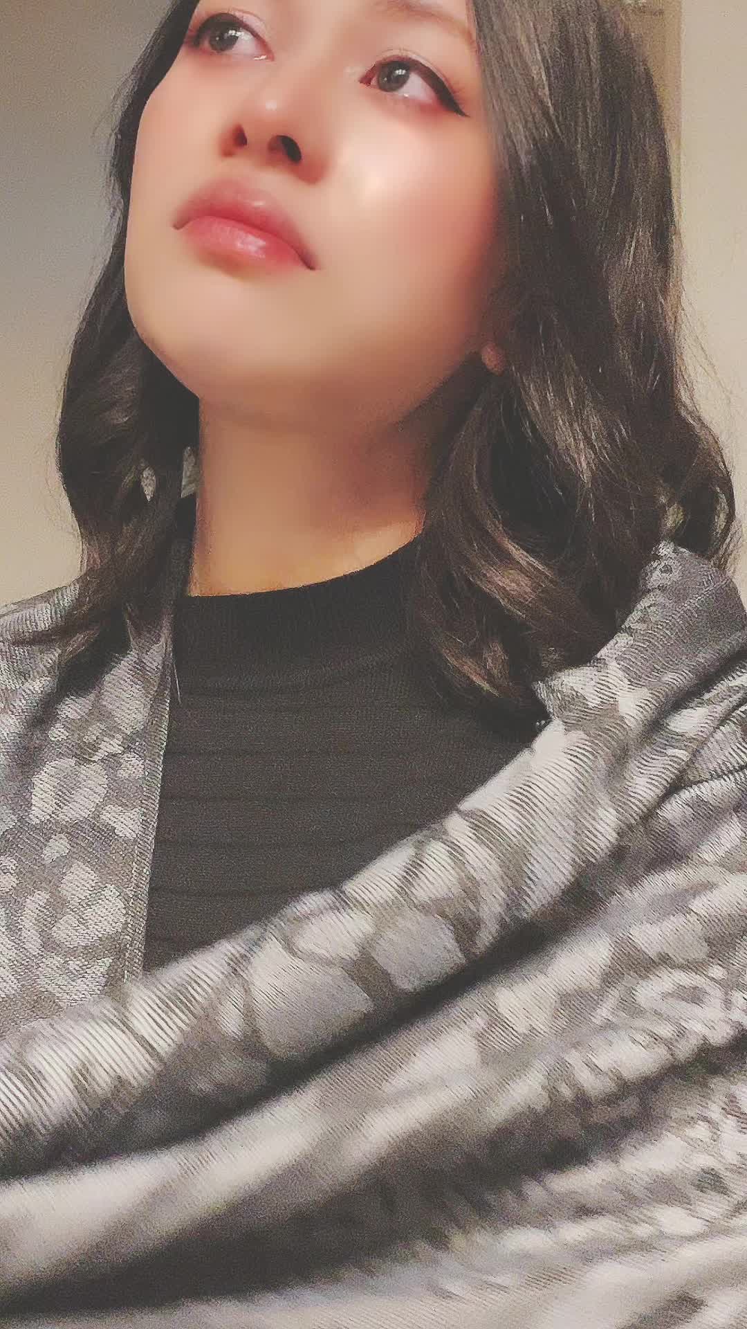 @selena_aneles