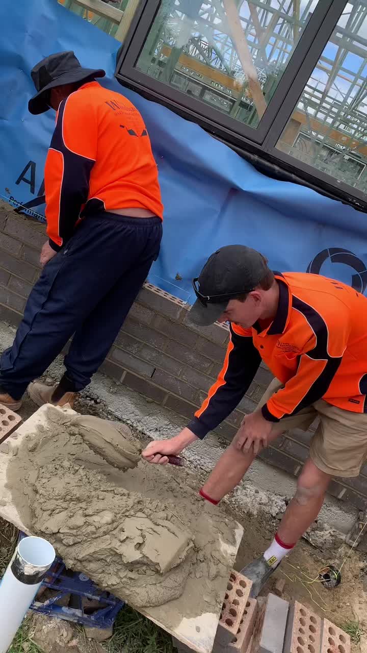 @kwbricksnscaff