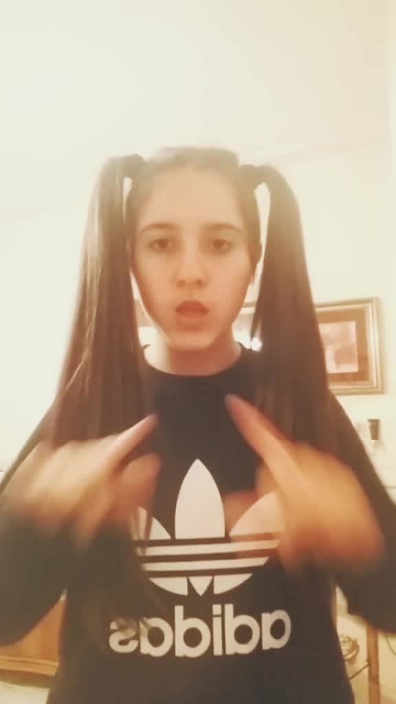 @Elisabetta_ebbasta