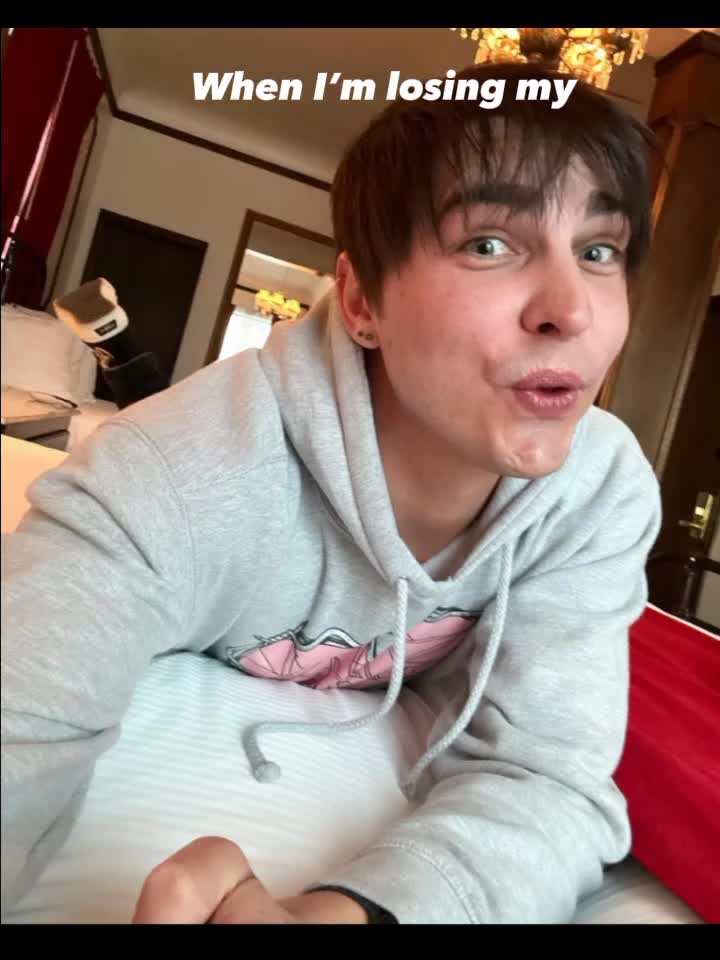 @COLBY BROCK🔛🔝