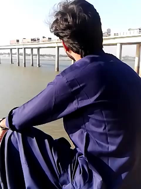 @Awiii10