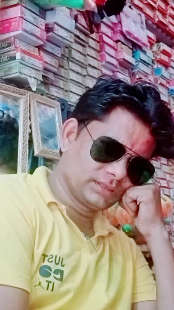 @Like & Follow me🌹🌹
