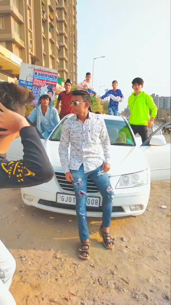 @Rizzu Mansuri
