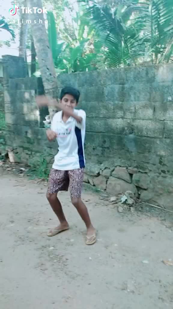 @Vichu Alloozz Vichu