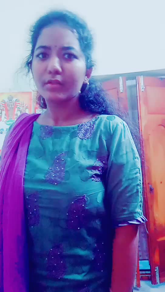 @Niharika_kanaparthi