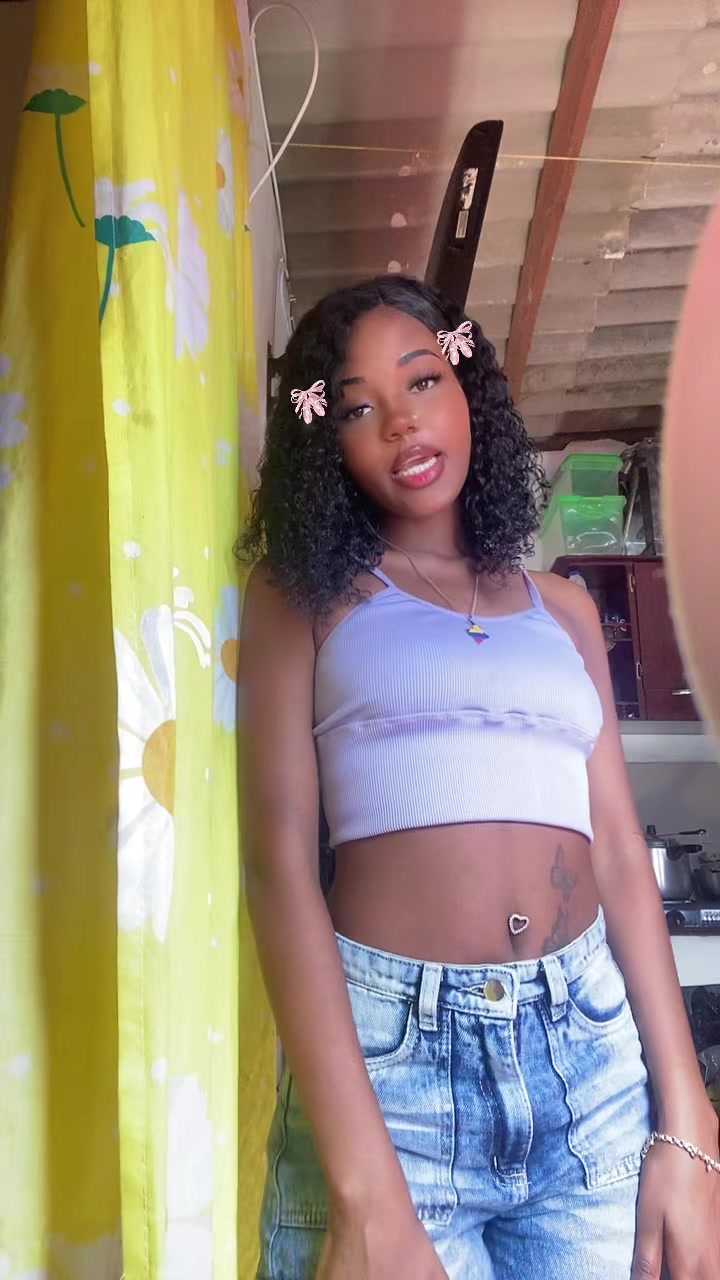 @Marcela🥹