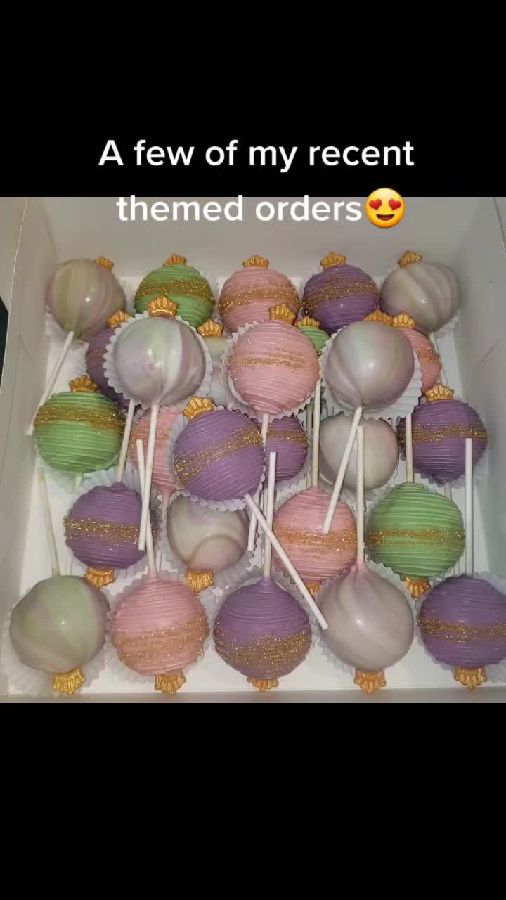 @8partytails