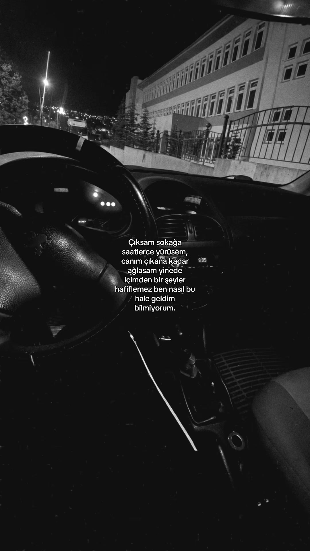 @MЯV♠️