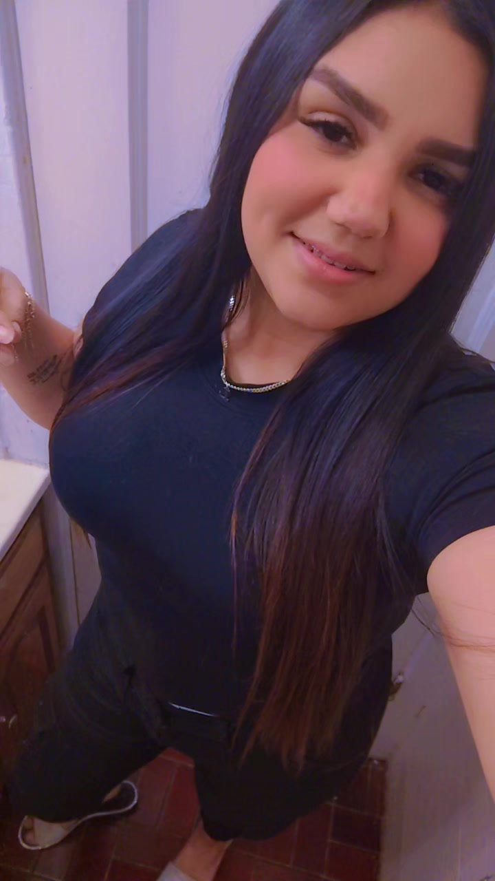 @lorii🍓👑🇻🇪🇺🇸🩷