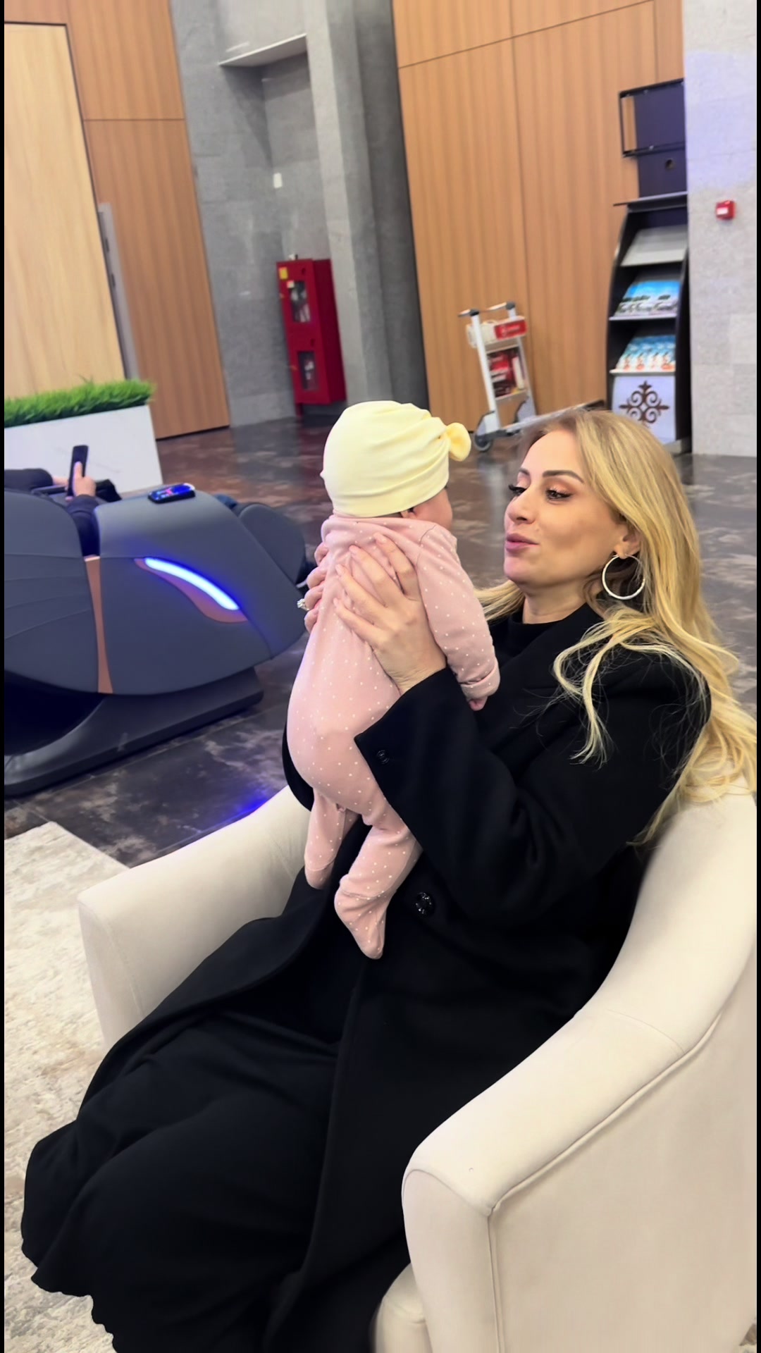 @Roza Zərgərli