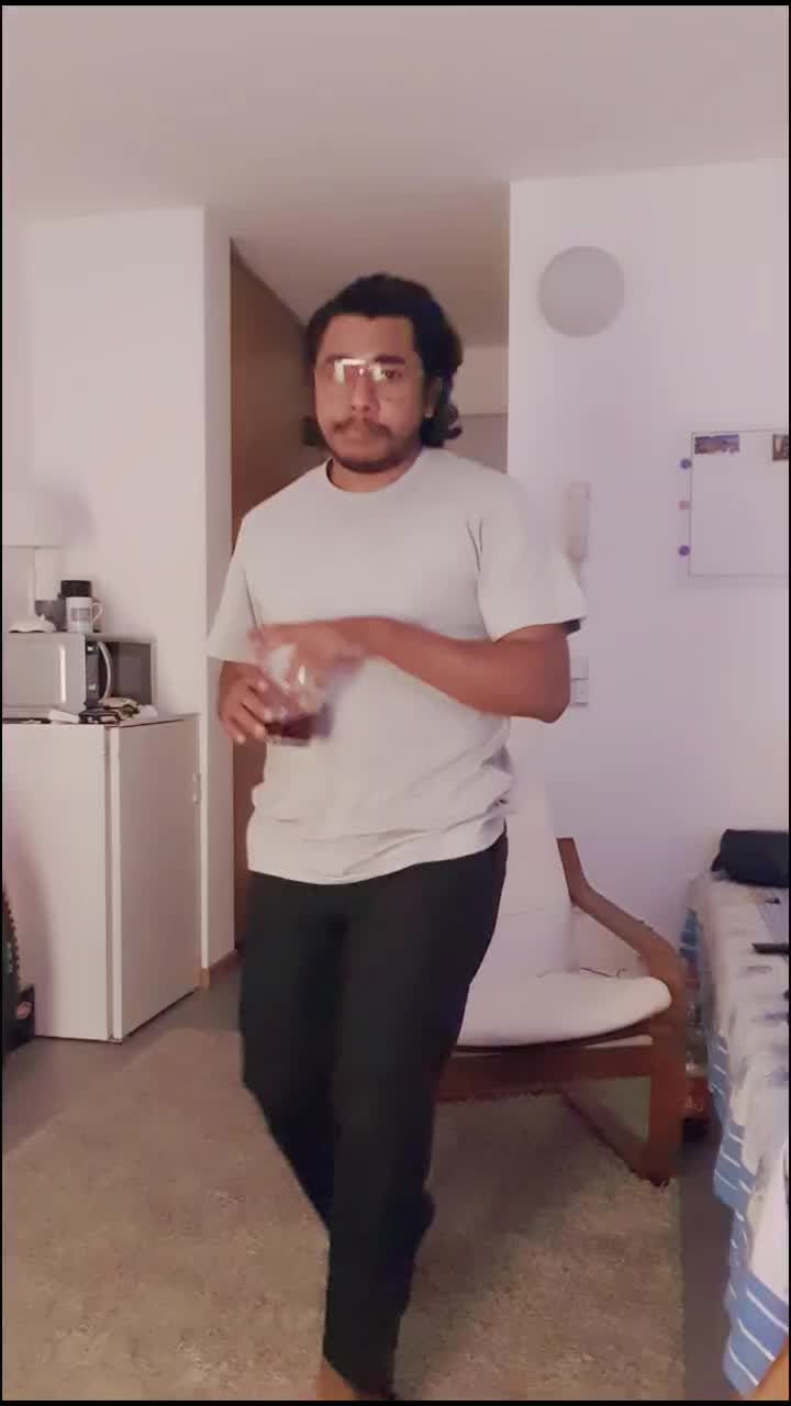 @😁Albert AJ😋