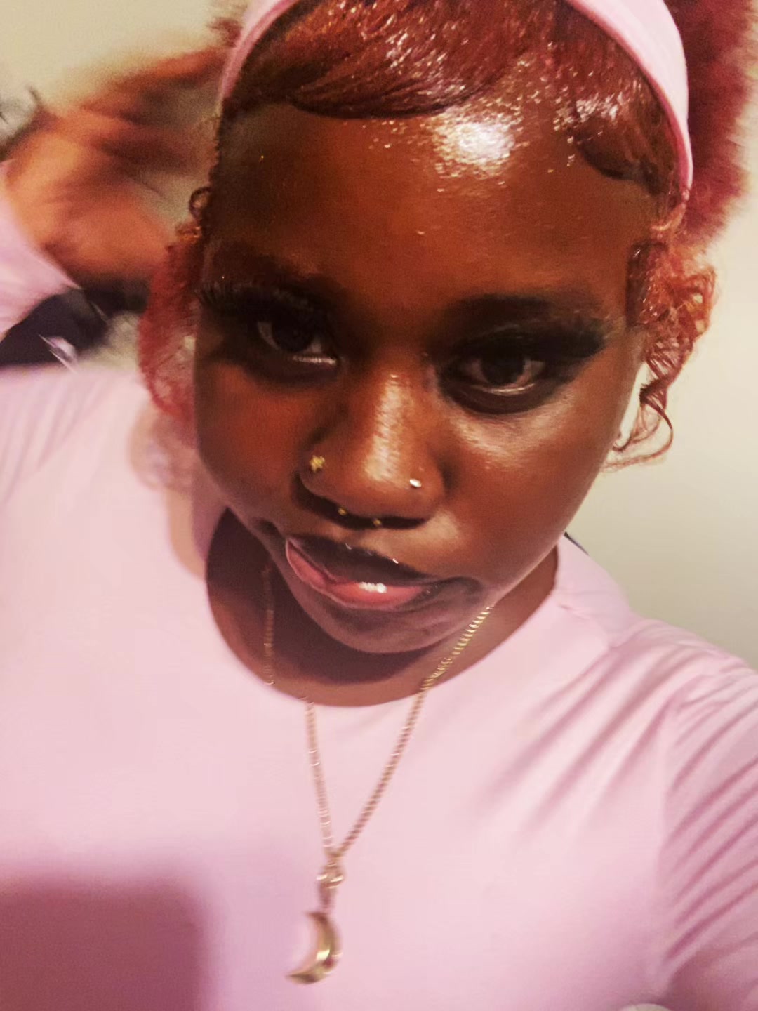 @;༊