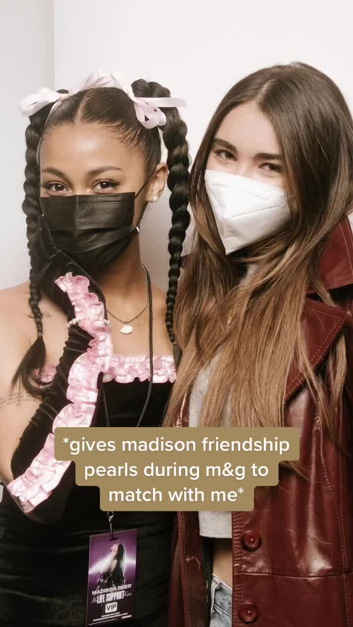 @indychloee