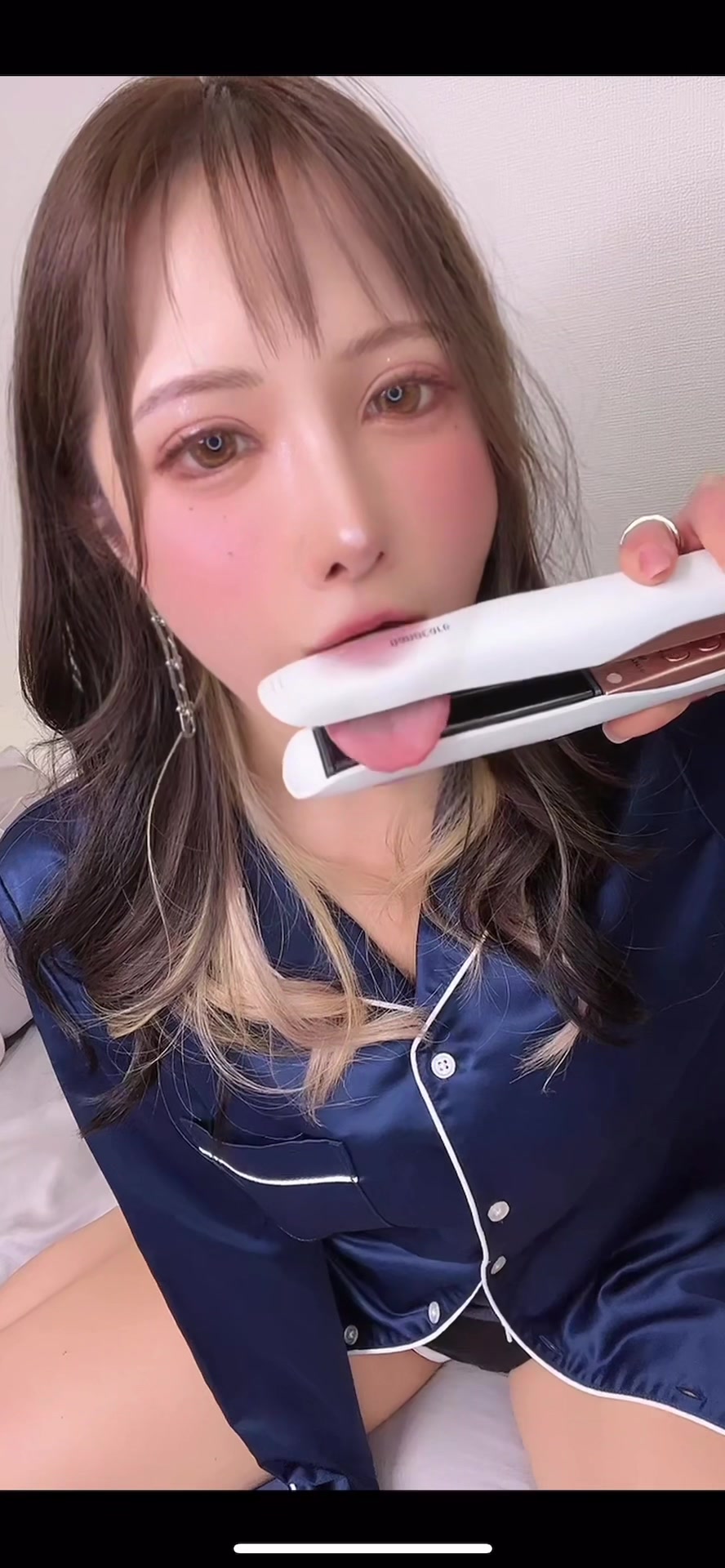 @天野リリス/履いてない人
