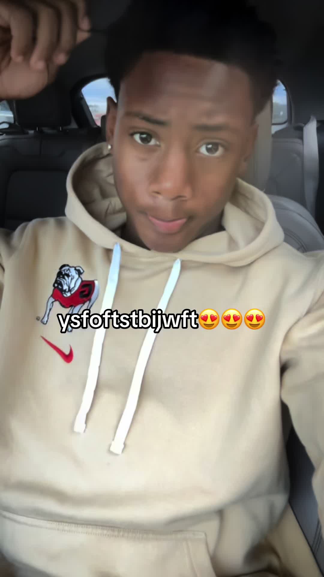 @★