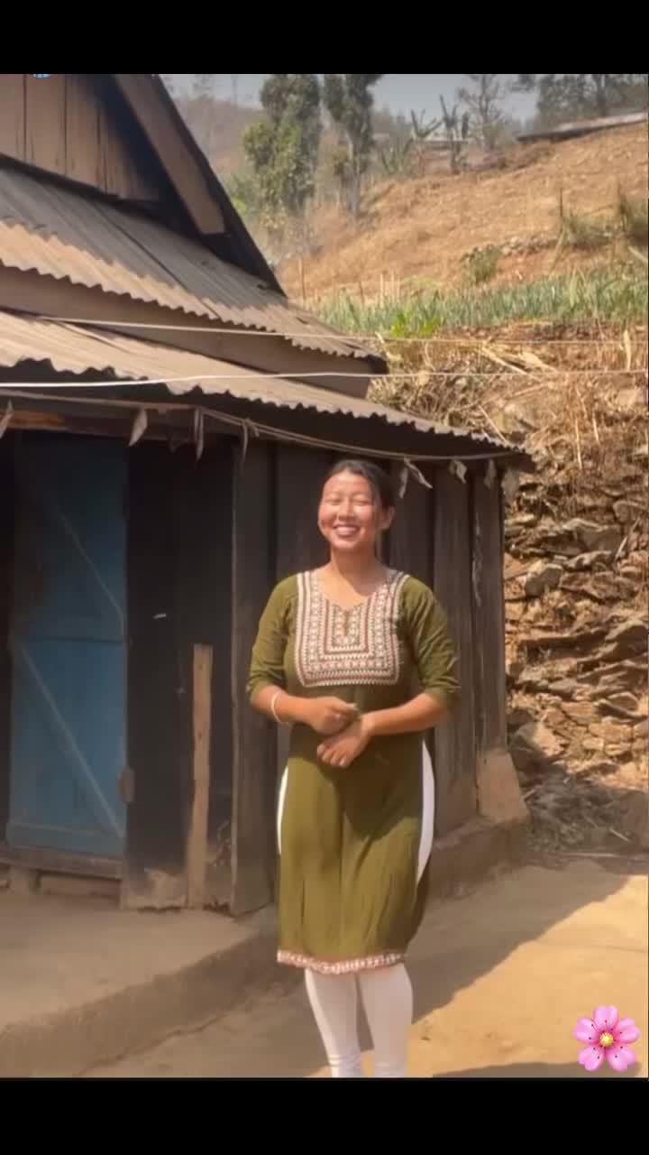 @Limbuni_Nani💫
