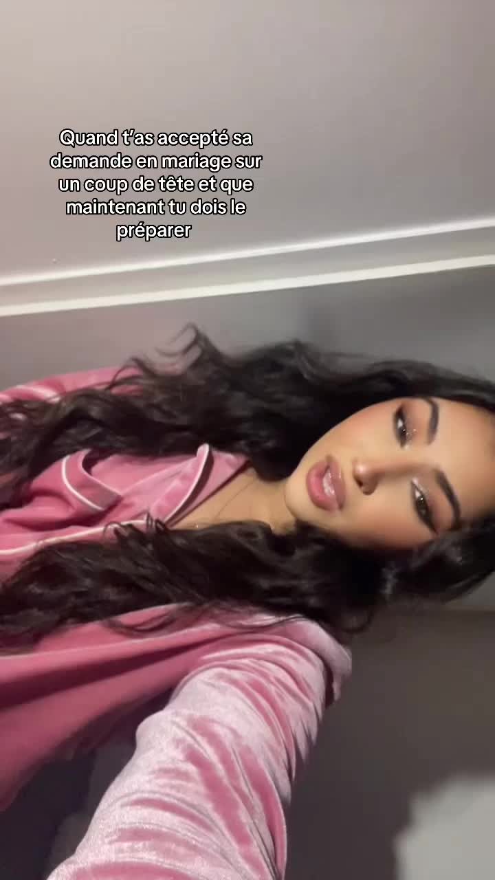 @🦋